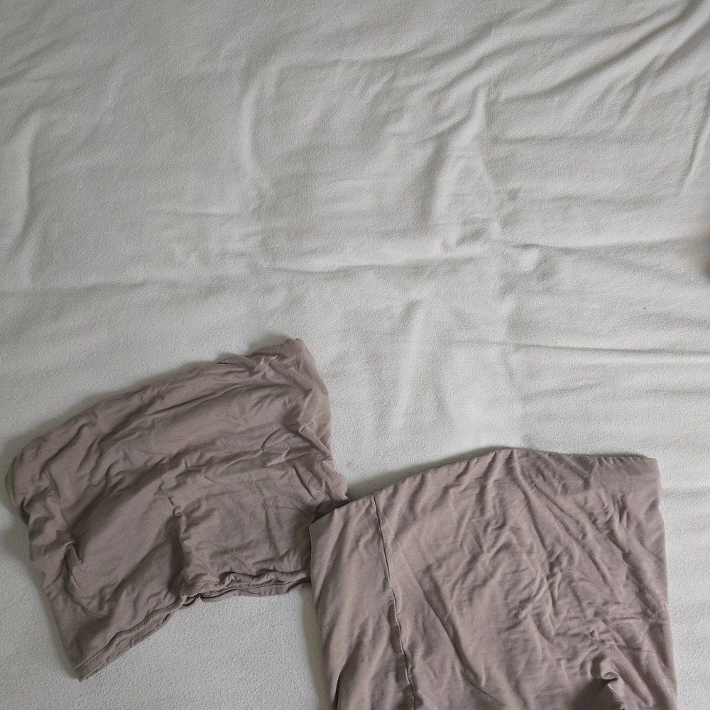 Women's Taupe Crop Top